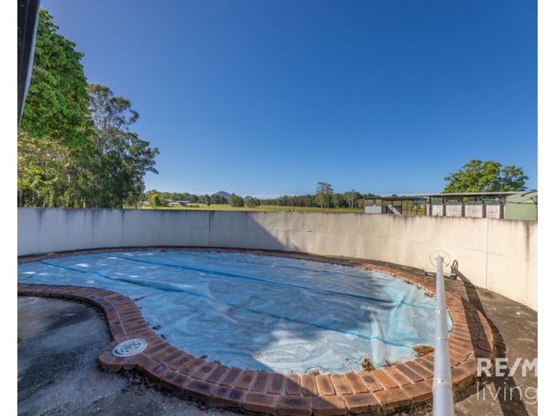 105 Twin View Road, Elimbah QLD 4516