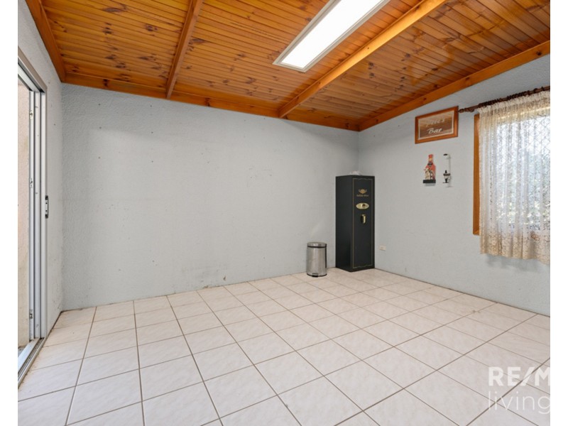 105 Twin View Road, Elimbah QLD 4516