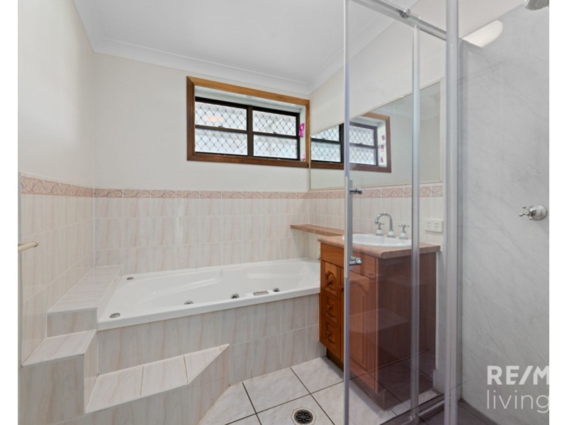 105 Twin View Road, Elimbah QLD 4516