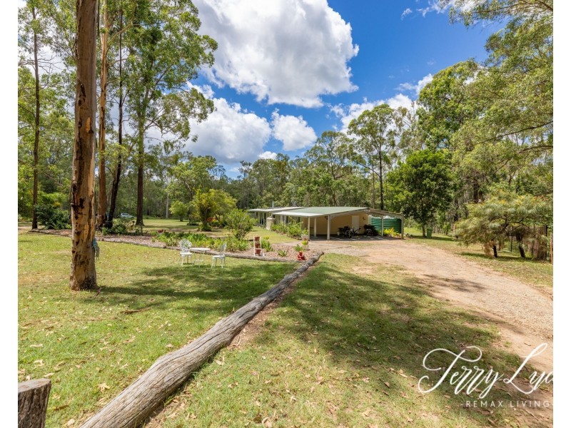 122 Franks Road, Blackbutt QLD 4306