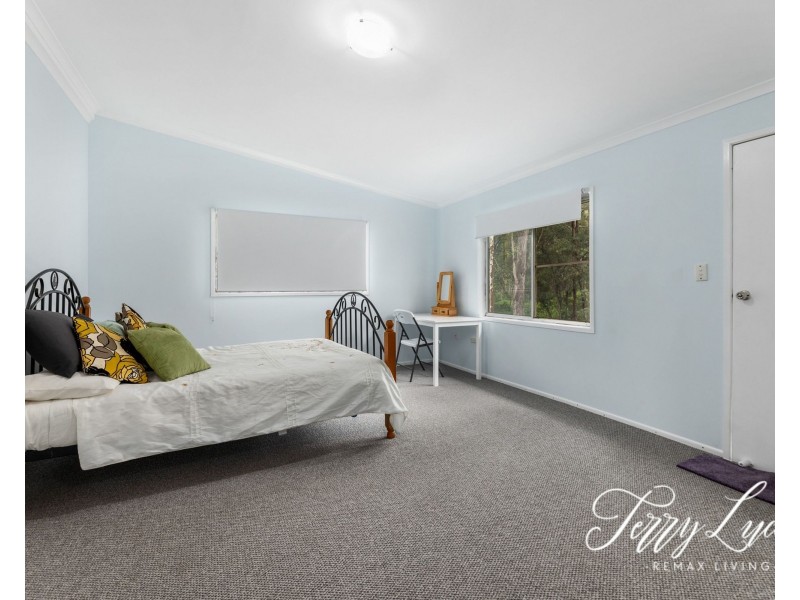 122 Franks Road, Blackbutt QLD 4306