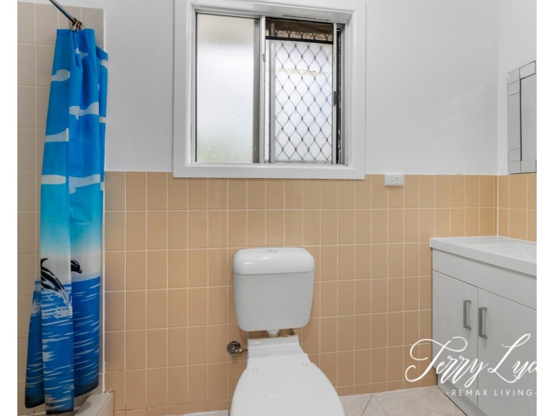 122 Franks Road, Blackbutt QLD 4306