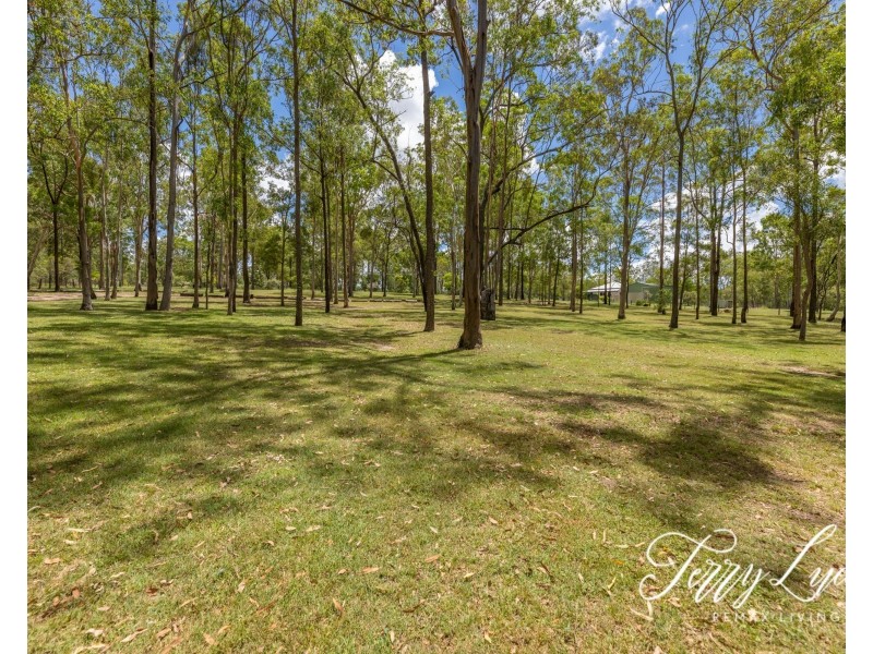 122 Franks Road, Blackbutt QLD 4306