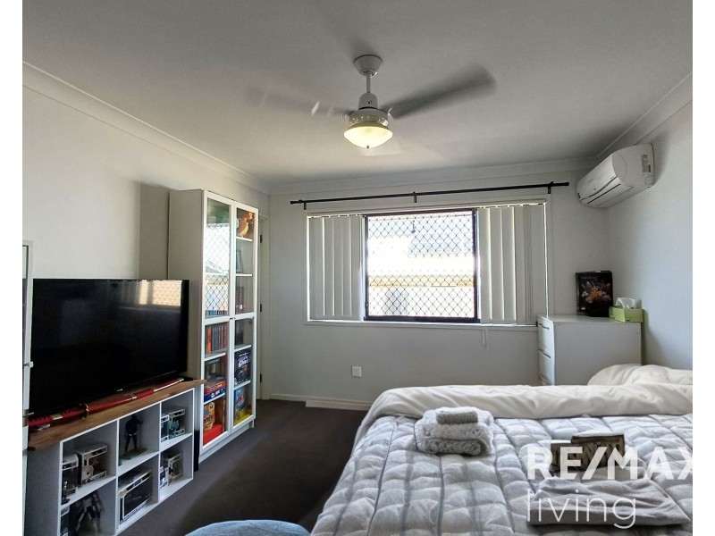 2/1 Llama Court, Dakabin QLD 4503