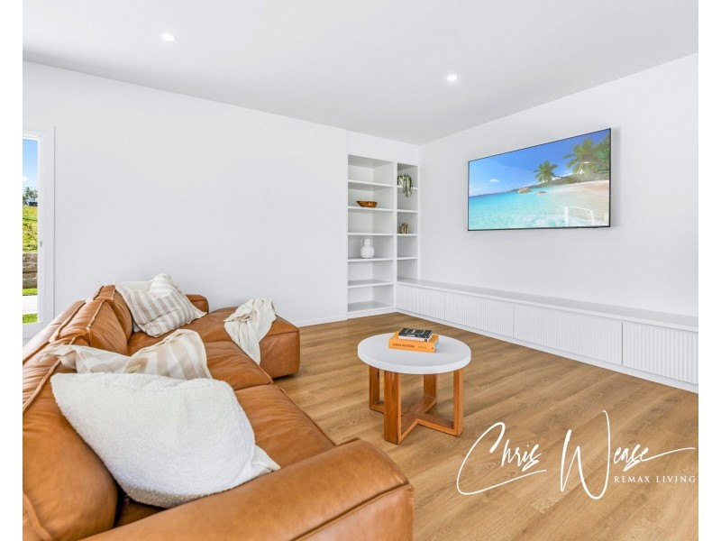 1,4 Pine Tree Drive, Kilcoy QLD 4515