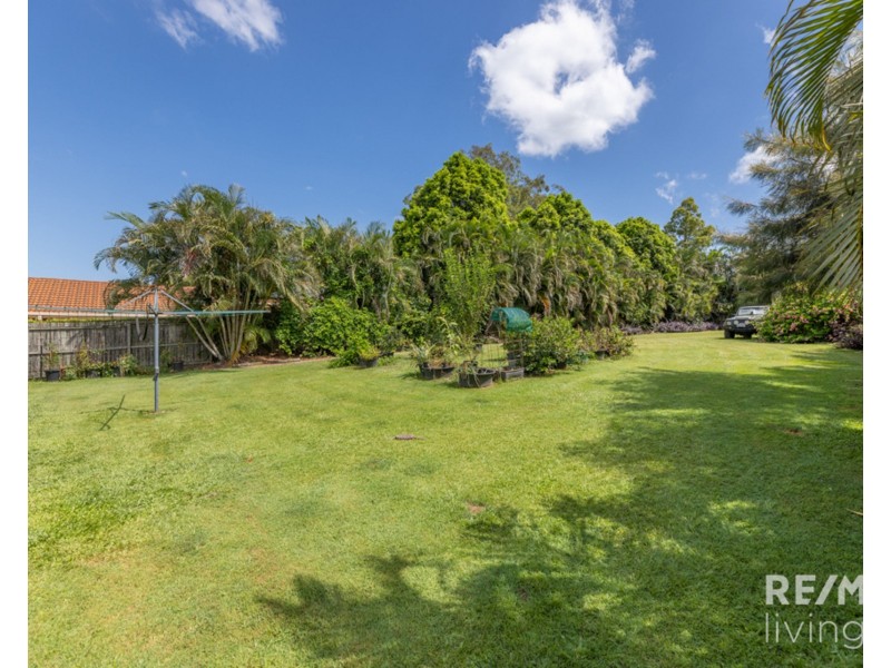 15 Donegal Street, Morayfield QLD 4506