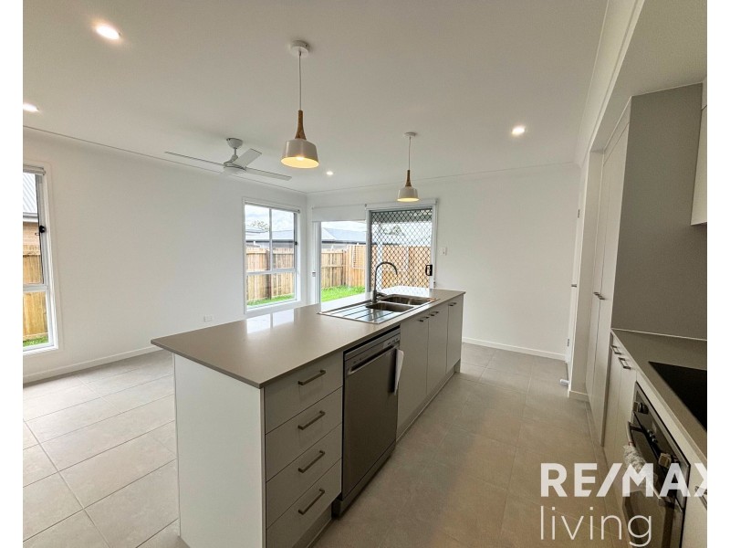 15A Magnetic Street, Morayfield QLD 4506