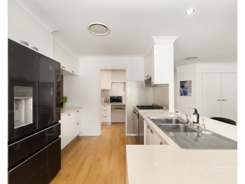 76 Waterside Drive, Wamuran QLD 4512