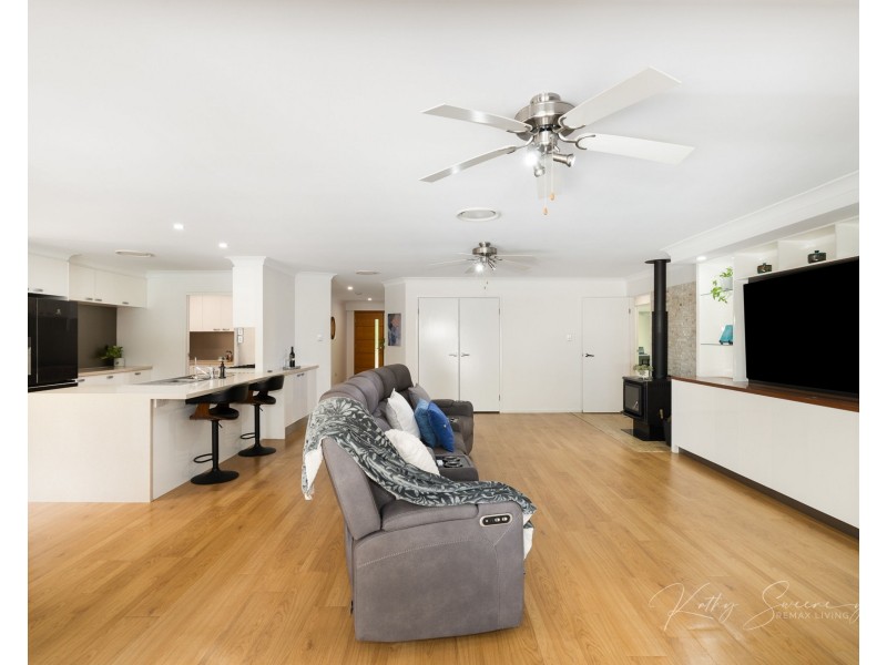 76 Waterside Drive, Wamuran QLD 4512