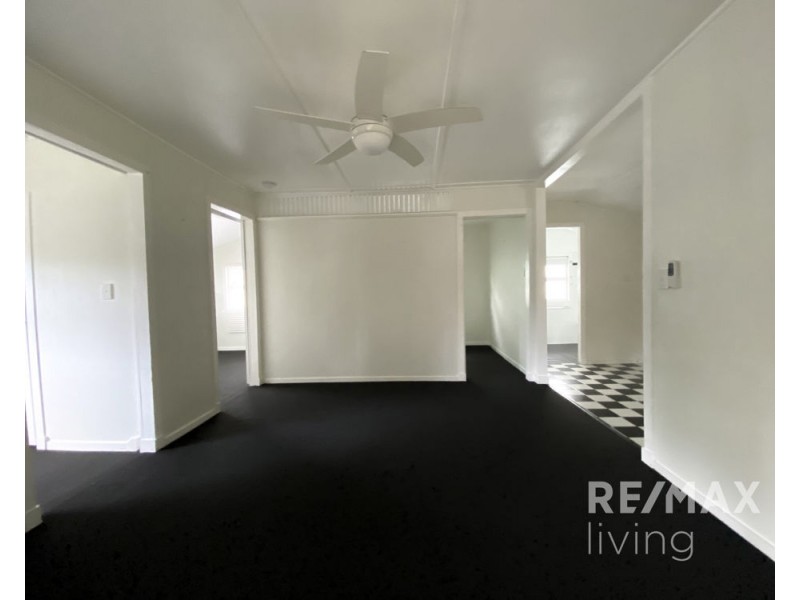 5 Hall Avenue, Bongaree QLD 4507