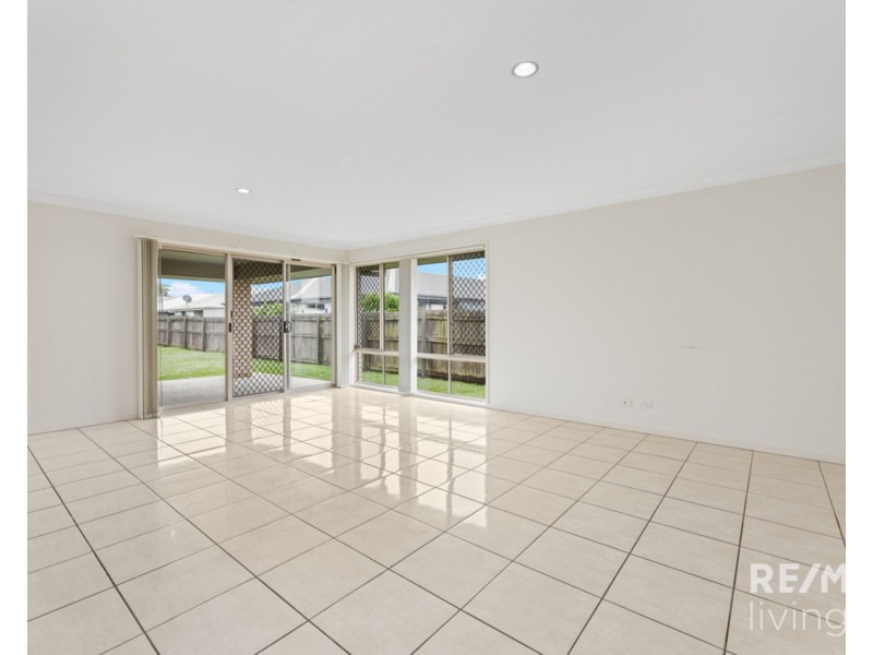 7 Kentia Court, Morayfield QLD 4506