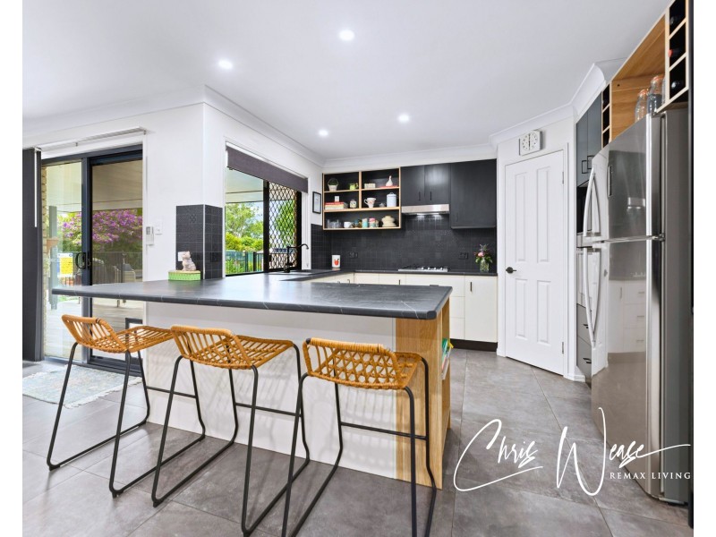 16 Wallis Street, Kilcoy QLD 4515