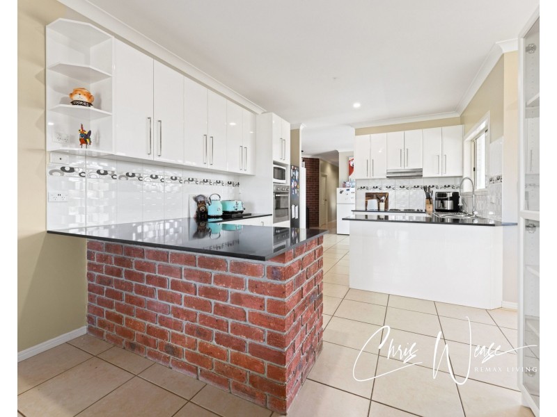 77 New Country Creek Road, Woolmar QLD 4515