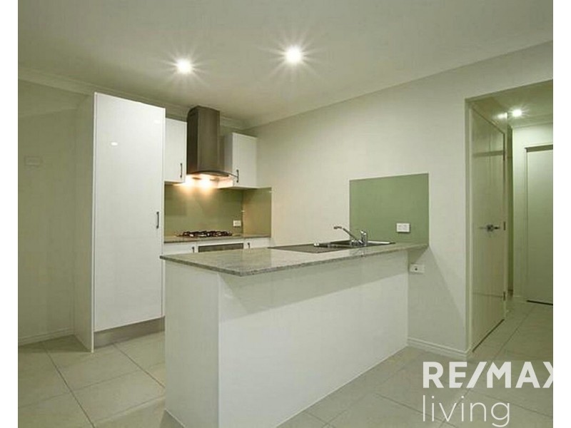 2/72 Ronald Court, Caboolture South QLD 4510