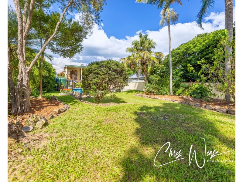 14 Brooker Street, Woodford QLD 4514