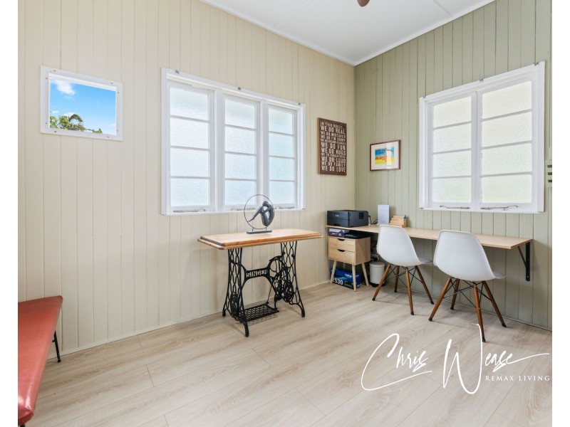 14 Brooker Street, Woodford QLD 4514