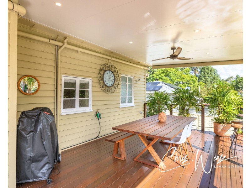 14 Brooker Street, Woodford QLD 4514