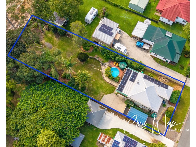 14 Brooker Street, Woodford QLD 4514