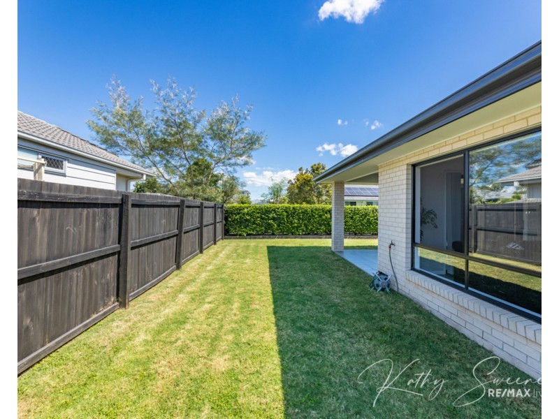 10 Boss Drive, Caboolture South QLD 4510
