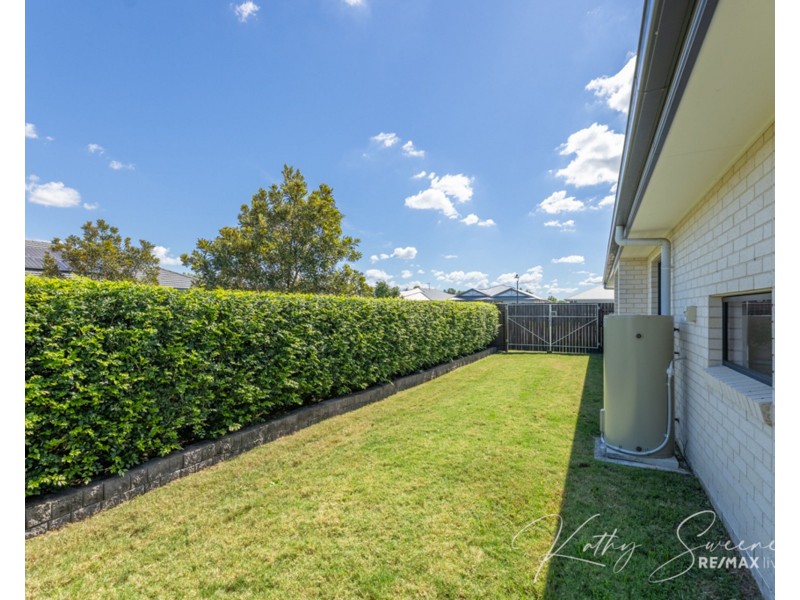 10 Boss Drive, Caboolture South QLD 4510