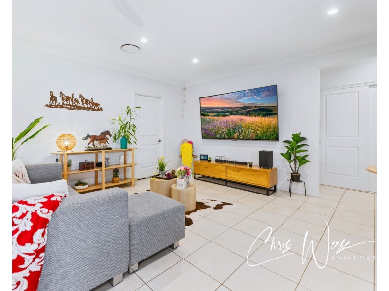 34 Hedley Drive, Woolmar QLD 4515