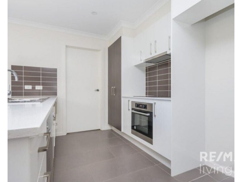 16 Staaten Street, Burpengary QLD 4505