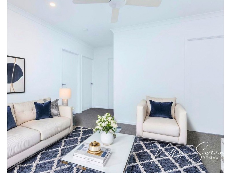 39 Hamilton Road, Woodford QLD 4514