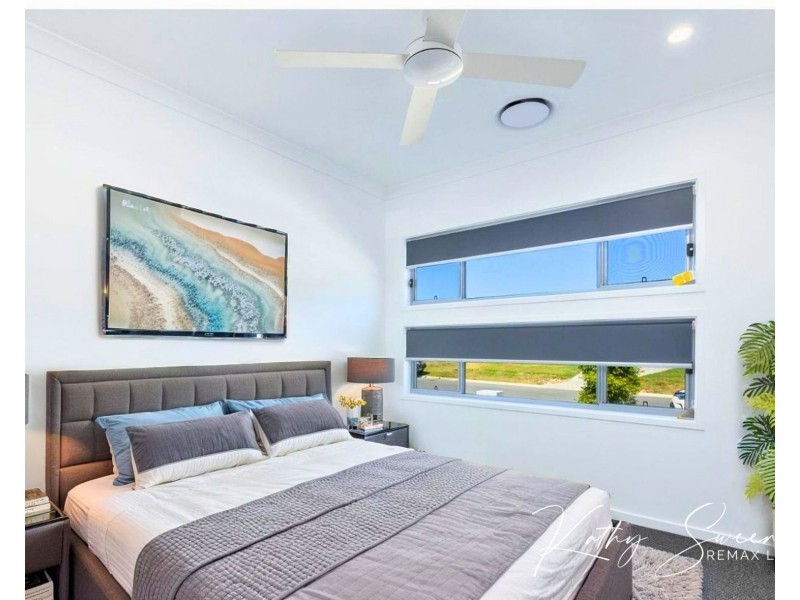 39 Hamilton Road, Woodford QLD 4514