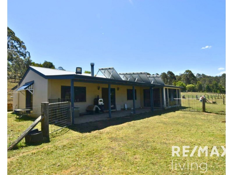 13 Highcrest Street, Ocean View QLD 4521