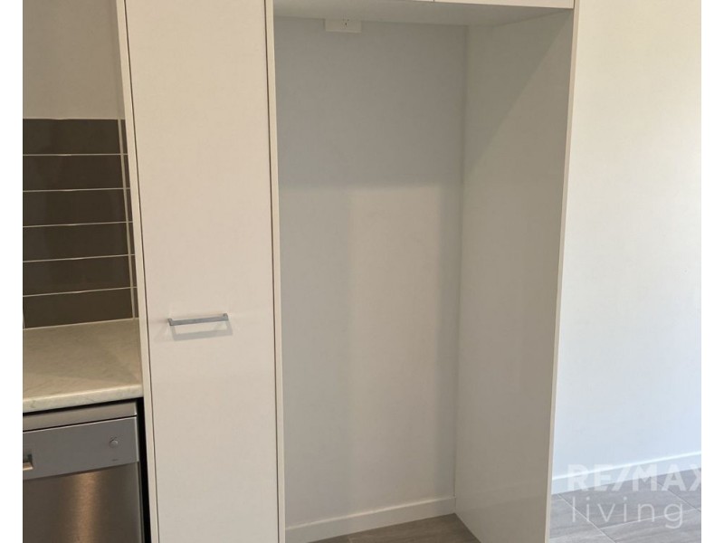 2/2C David Street, Burpengary QLD 4505