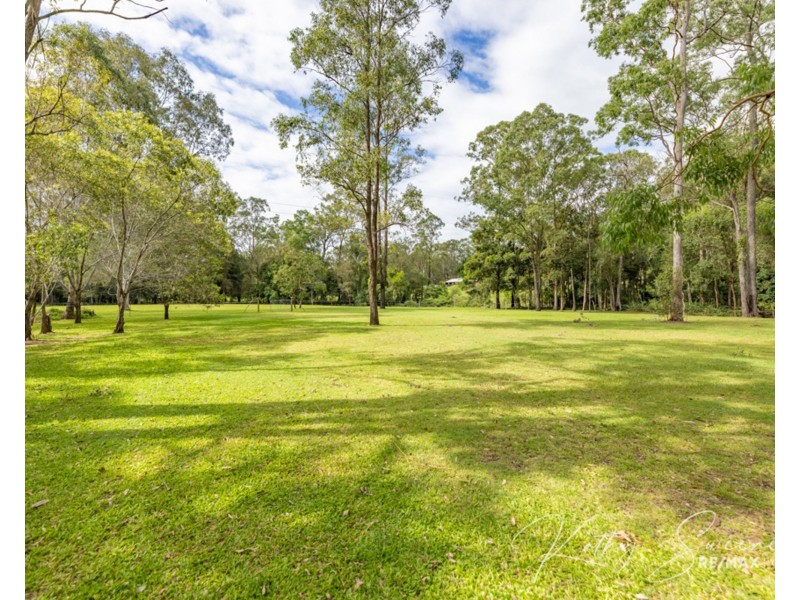 231 Tinney Road, Upper Caboolture QLD 4510
