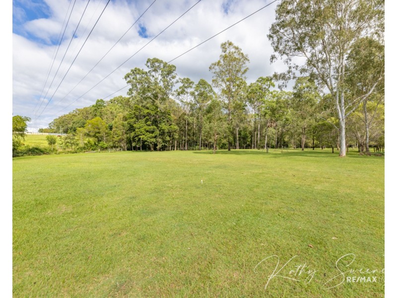231 Tinney Road, Upper Caboolture QLD 4510