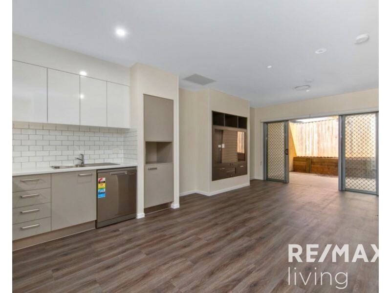 3B Discovery Close, Glass House Mountains QLD 4518