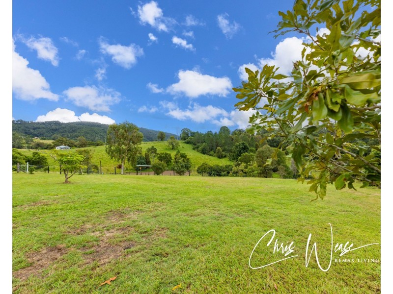 198 Woodrow Road, Stanmore QLD 4514