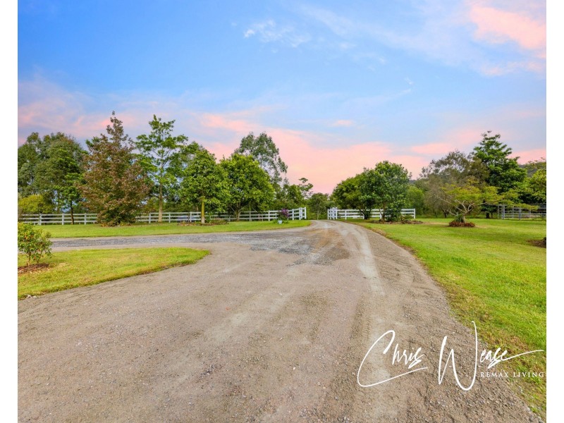 198 Woodrow Road, Stanmore QLD 4514