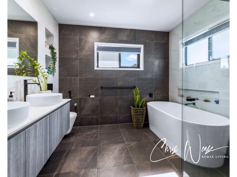 11 Atherton Place, Kilcoy QLD 4515