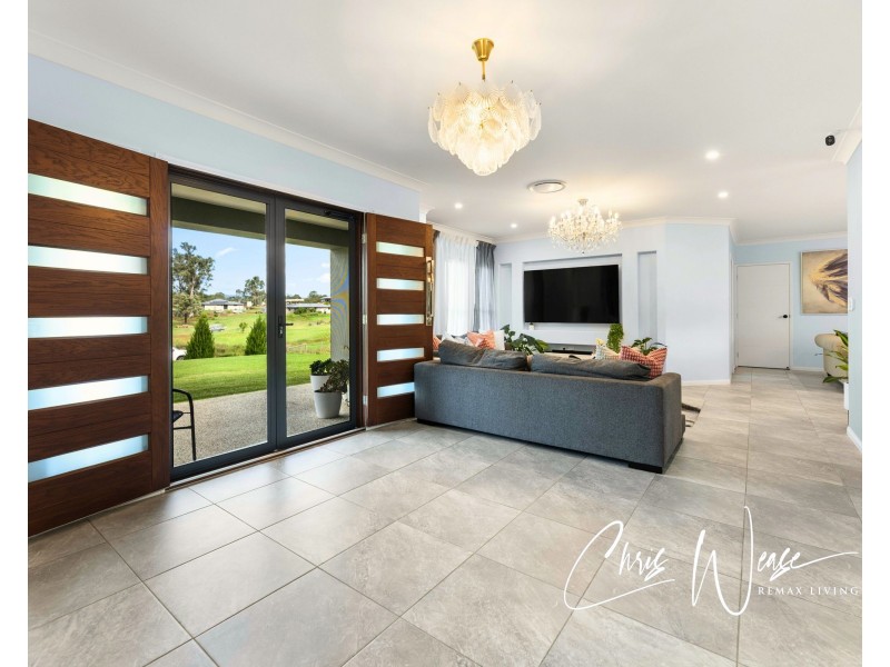 11 Atherton Place, Kilcoy QLD 4515