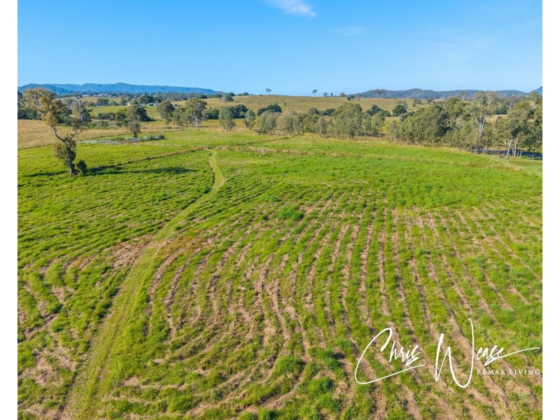 76 Montana Place, Woolmar QLD 4515