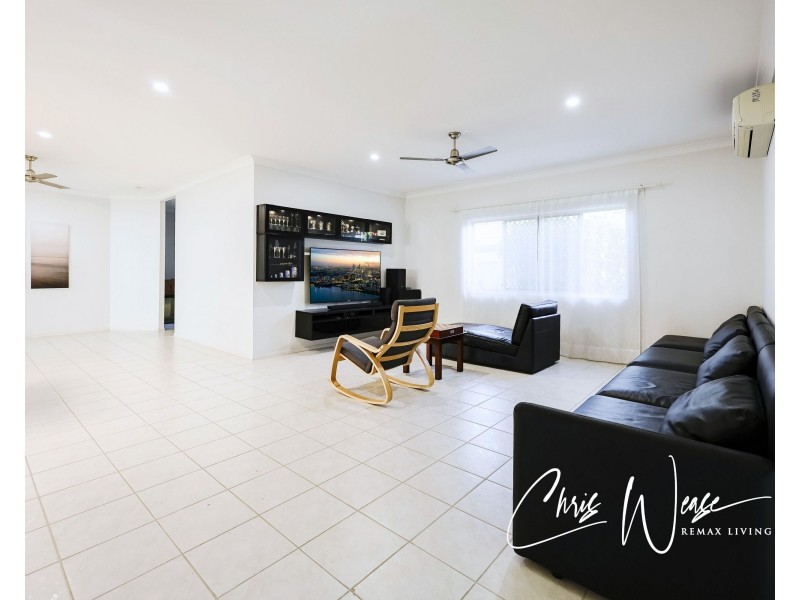 64 Nullarbor Circuit, Forest Lake QLD 4078