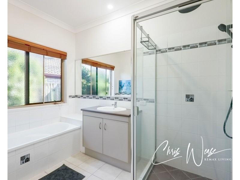 64 Nullarbor Circuit, Forest Lake QLD 4078