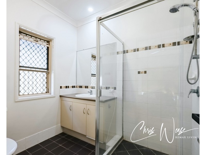 64 Nullarbor Circuit, Forest Lake QLD 4078