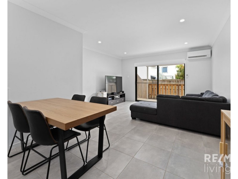 4/13 Joyce Street, Burpengary QLD 4505