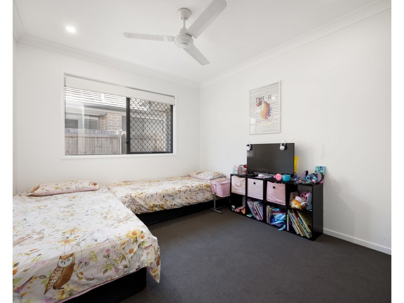 35 Riviera Street, Burpengary QLD 4505