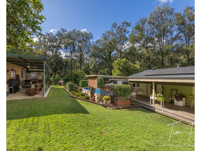 37 Retschlag Road, Sandy Creek QLD 4515