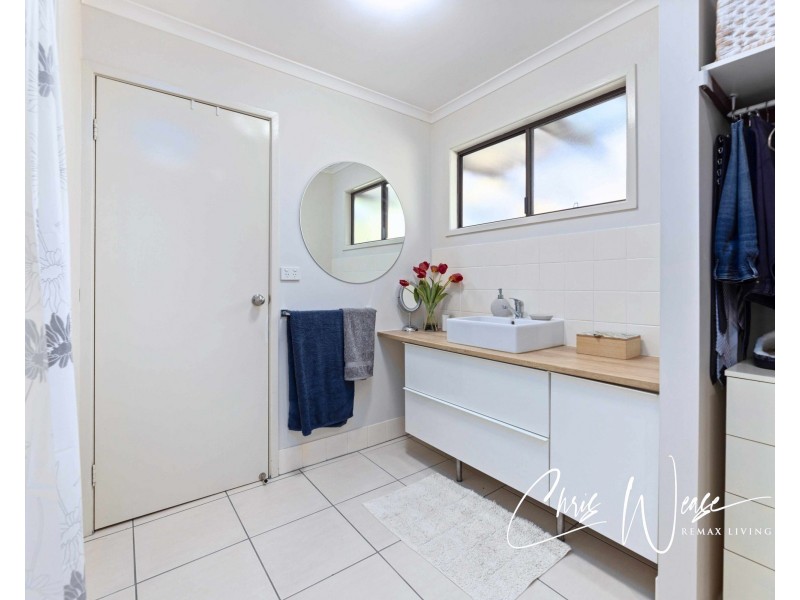 379 Villeneuve Road, Royston QLD 4515