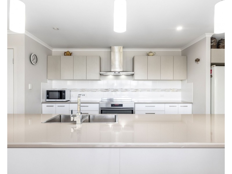 34 Grainger Circuit, Burpengary QLD 4505