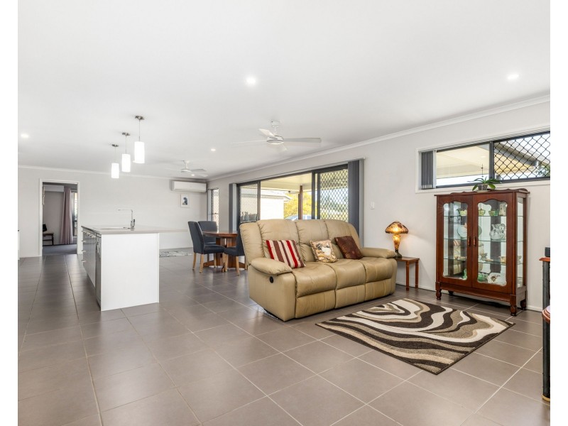 34 Grainger Circuit, Burpengary QLD 4505