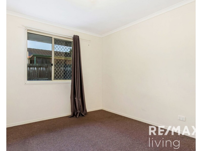 4 Small Court, Burpengary QLD 4505