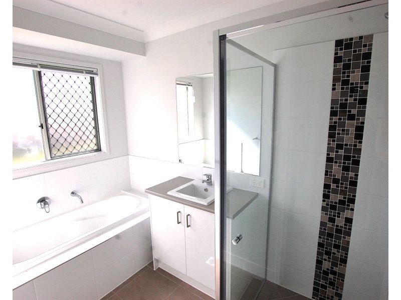 20 Settlers Rise, Woolmar QLD 4515