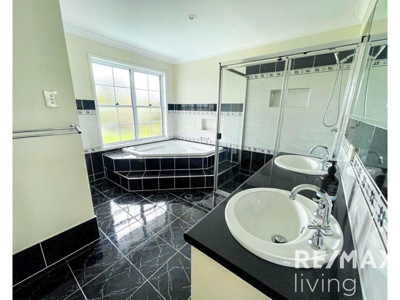 5-7 Sammor Road, Elimbah QLD 4516